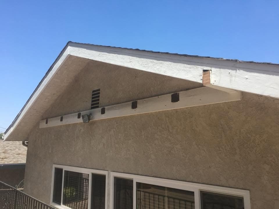 Stucco roofline after a patio cover removal